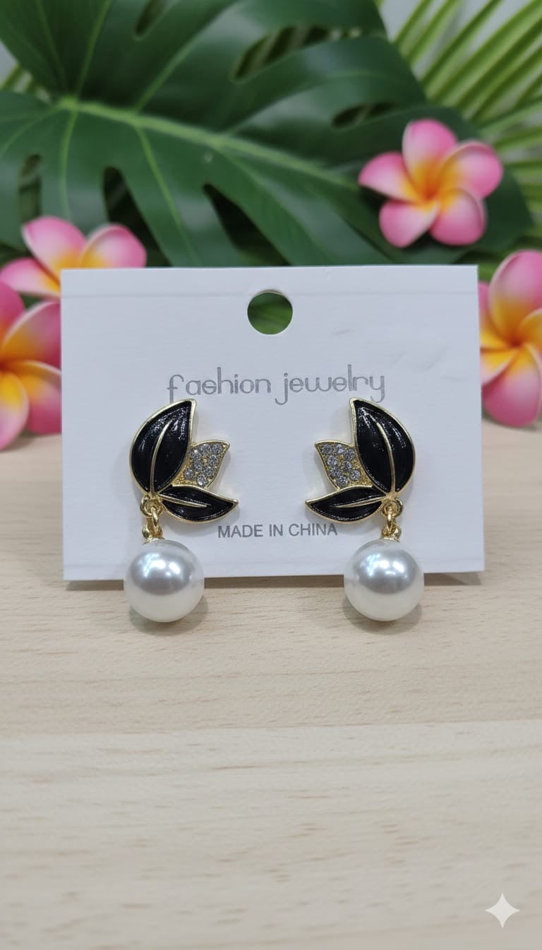 Elegant Korean Style Pearl Drop Earrings