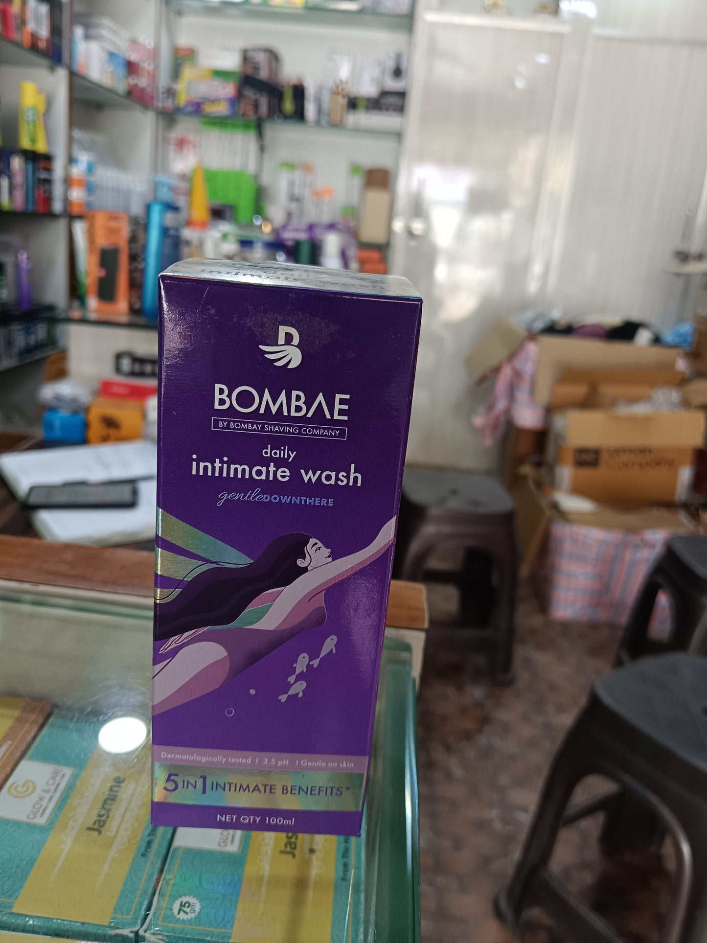🌸 BOMBAE Daily Intimate Wash – Gentle Daily Hygiene for Women