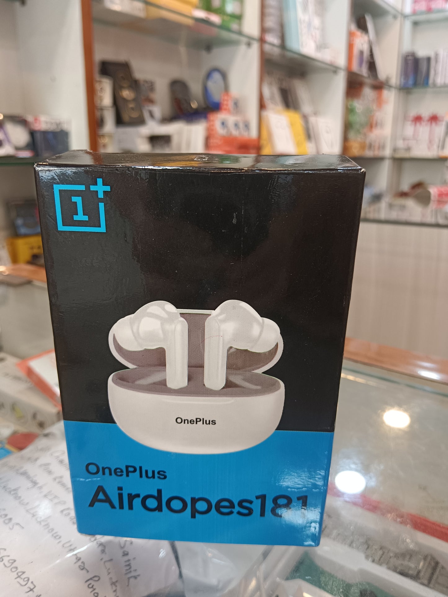 Boat Airdopes, one plus buds, realme buds