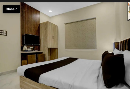 The Cozy Hotel - Main Image