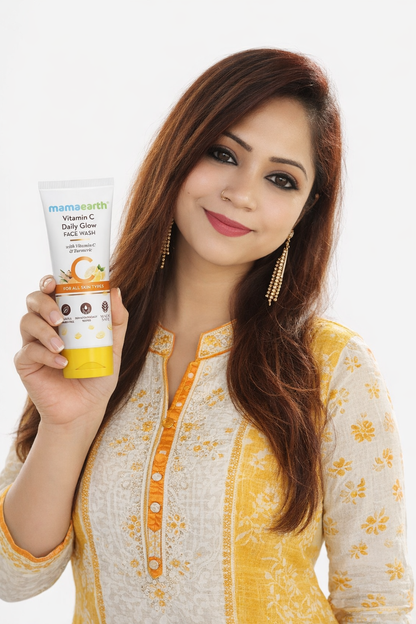 Mamaearth Vitamin C Daily Glow Face Wash